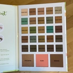 🆕NWT Eyeshadow Palette, Eye & Face, 25 shadows, 1blush, highlighter & bronzer